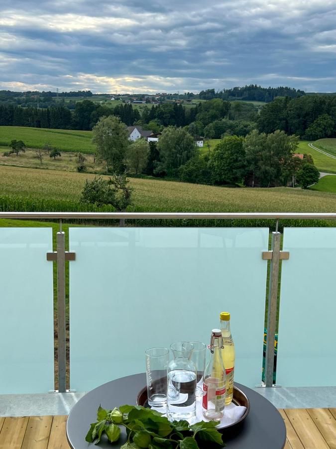 Gasthof Hasen Berg bei Ravensburg Bagian luar foto